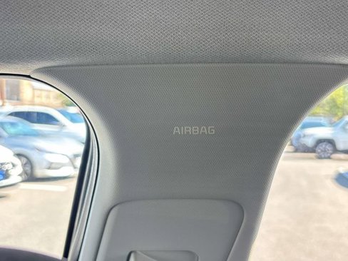 Used 2025 Kia K4 image 27
