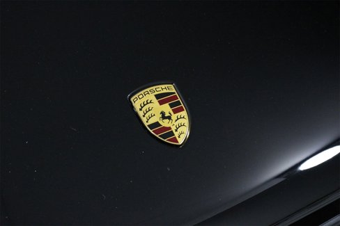 Certified 2025 Porsche Macan image 29