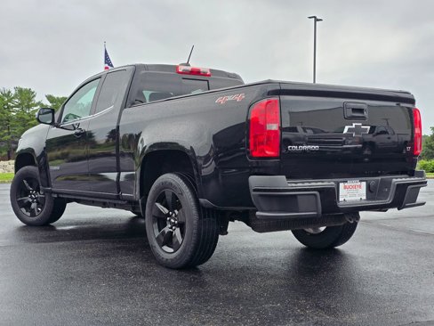 Used 2016 Chevrolet Colorado LT w/ Midnight Edition image 12