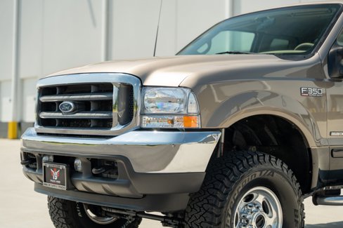 Used 2002 Ford F350 Lariat image 9