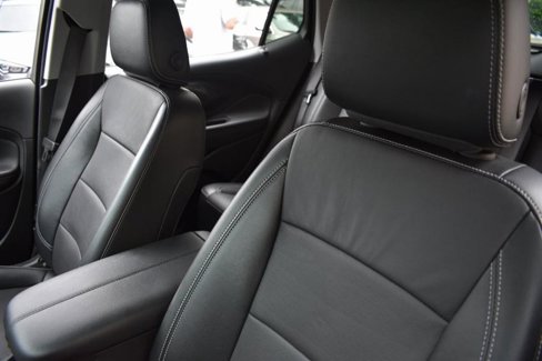 Used 2024 GMC Terrain SLT image 8