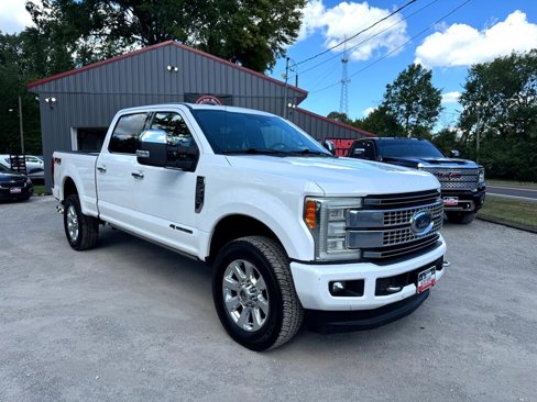 Used 2017 Ford F250 Platinum w/ FX4 Off-Road Package image 2