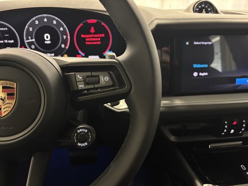 New 2026 Porsche Cayenne Coupe image 18
