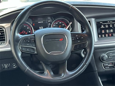 Used 2022 Dodge Charger SXT image 19