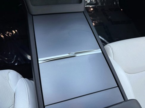 Used 2024 Tesla Model 3 Performance image 38