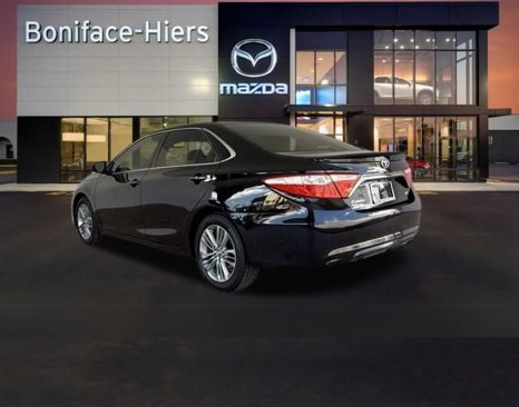 Used 2016 Toyota Camry SE image 24