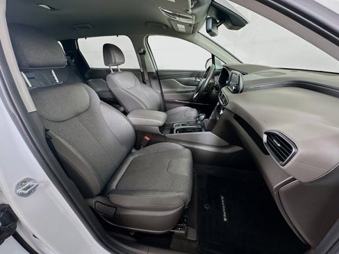 Used 2019 Hyundai Santa Fe SEL image 32