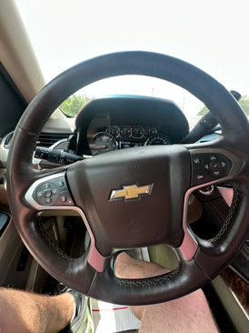 Used 2016 Chevrolet Suburban LTZ image 8