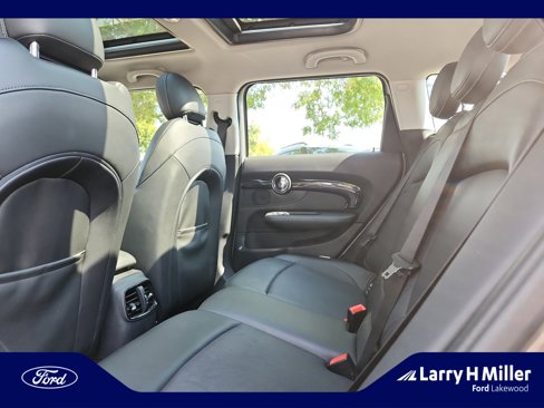 Used 2019 MINI Cooper Clubman S image 17