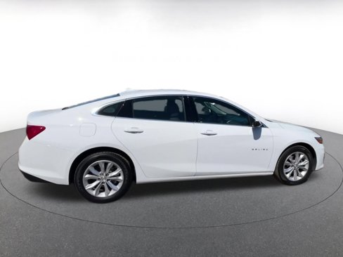 Used 2024 Chevrolet Malibu LT image 16