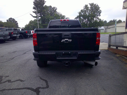 Used 2016 Chevrolet Silverado 2500 LTZ image 4