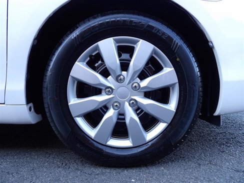 Used 2009 Toyota Camry LE image 8