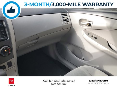 Used 2013 Toyota Corolla LE image 31