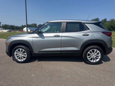 New 2026 Chevrolet TrailBlazer LS w/ LS Convenience Package image 2