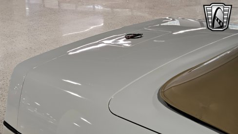 Used 1986 Chevrolet Corvette Convertible image 17