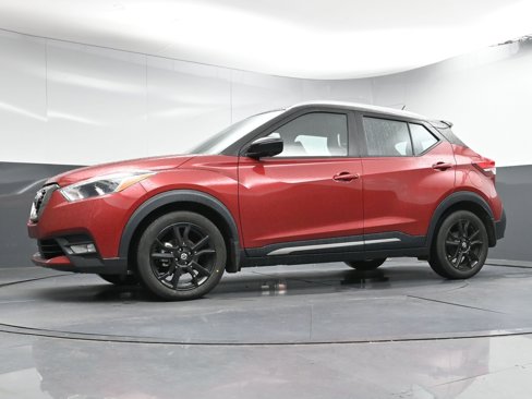 Used 2020 Nissan Kicks SR image 21