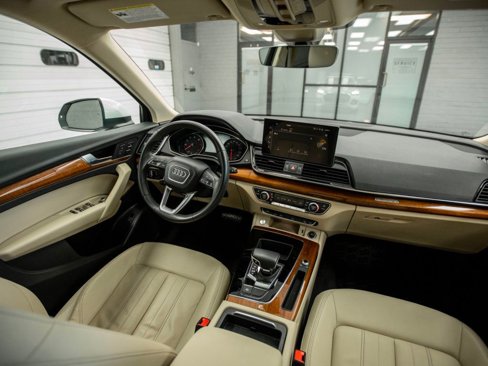 Used 2022 Audi Q5 2.0T Premium image 19