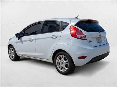 Used 2015 Ford Fiesta SE image 7