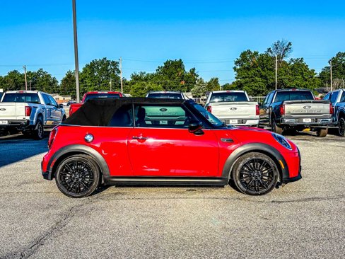 Used 2022 MINI Cooper S image 8