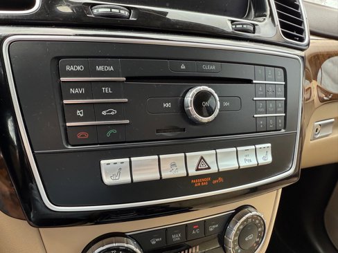Used 2016 Mercedes-Benz GLE 350 w/ Parking Assist Package image 33