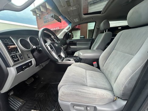 Used 2015 Toyota Sequoia SR5 image 11