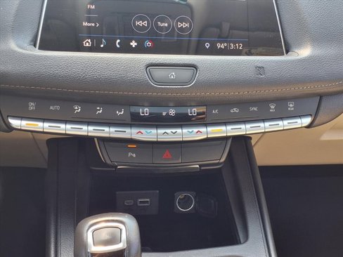 Used 2019 Cadillac XT4 Luxury image 13