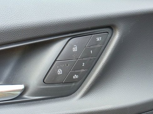 New 2026 Chevrolet Equinox RS w/ Convenience Package III image 22