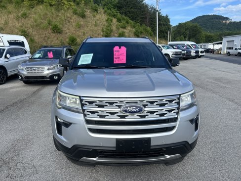 Used 2019 Ford Explorer XLT w/ Equipment Group 202A image 14