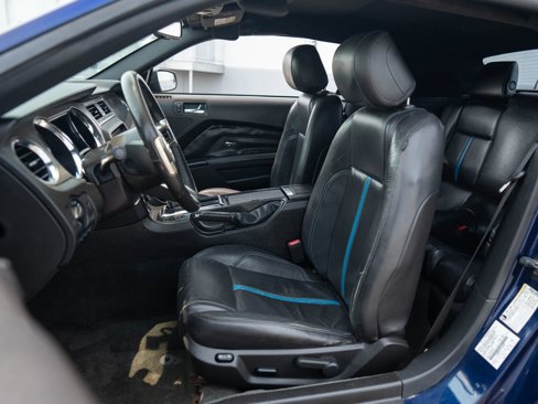 Used 2012 Ford Mustang GT Premium image 21