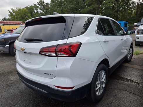 Used 2024 Chevrolet Equinox LT image 7
