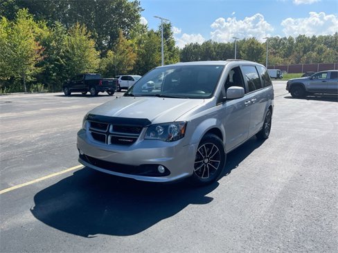 Used 2018 Dodge Grand Caravan GT image 1