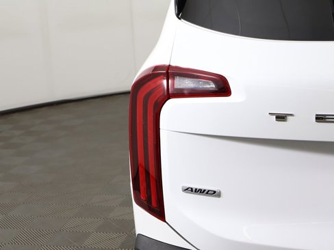Used 2020 Kia Telluride EX w/ EX Premium Package image 19