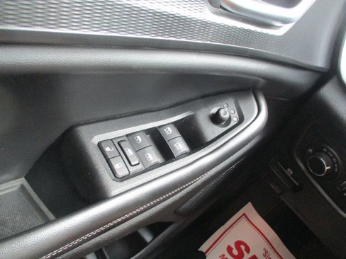 Used 2023 Jeep Grand Cherokee L Laredo image 15