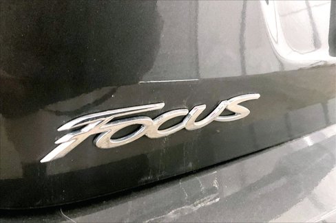 Used 2016 Ford Focus SE w/ Exterior Protection Package image 14