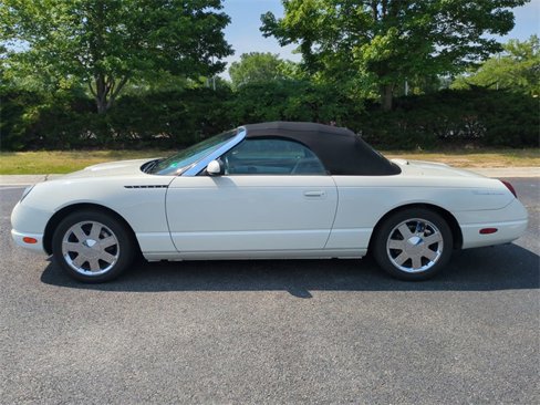 Used 2002 Ford Thunderbird image 7