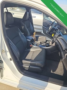 Used 2017 Honda Accord Sport image 15