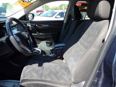 Used 2015 Nissan Rogue SV image 8
