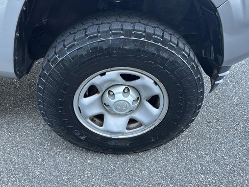 Used 2020 Toyota Tacoma SR image 34