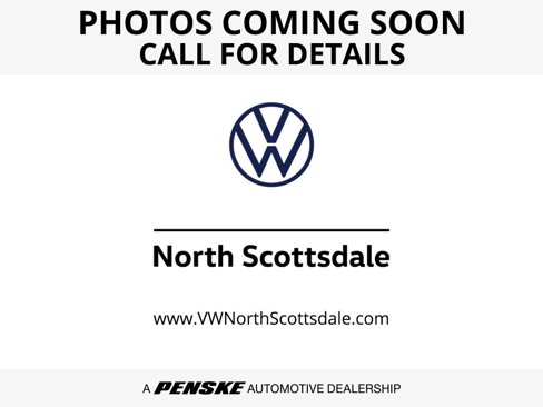 Used 2025 Volkswagen Jetta SE w/ Sunroof Package image 1