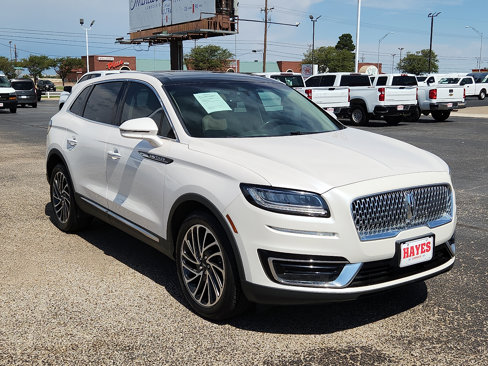 Used 2019 Lincoln Nautilus Reserve w/ Driver Assistance Package image 5