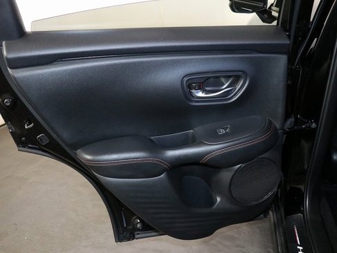 Used 2025 Honda HR-V Sport image 25