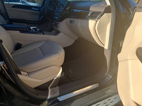 Used 2018 Mercedes-Benz GLE 350 4MATIC image 38