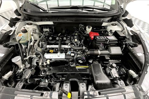 Used 2024 Nissan Kicks S image 10