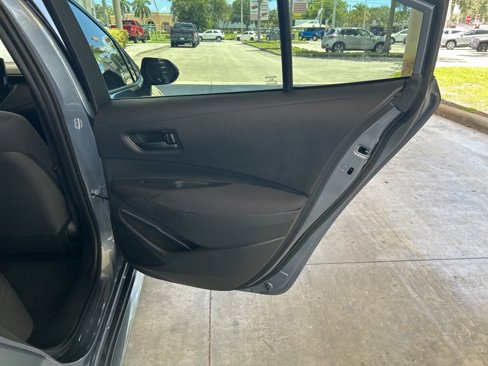Used 2024 Toyota Corolla LE image 25