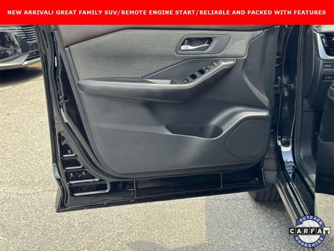 Used 2021 Nissan Rogue SV image 17