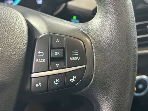 Used 2020 Ford Escape SE image 19