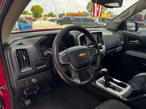 Used 2019 Chevrolet Colorado LT w/ LT Convenience Package image 12