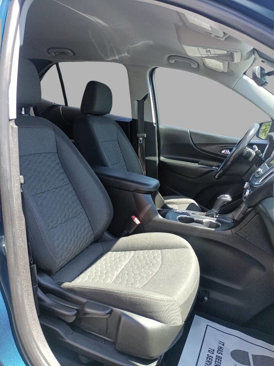 Used 2020 Chevrolet Equinox LT w/ Driver Convenience Package image 32
