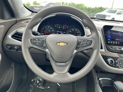 Used 2023 Chevrolet Malibu LT image 20