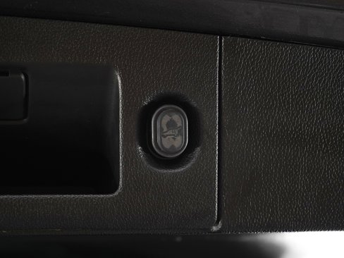 Used 2018 GMC Yukon SLT w/ Open Road Package image 19